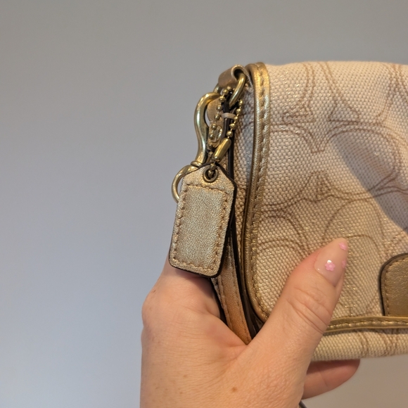 Coach Beige Wristlet Clutch - Picture 4 of 8